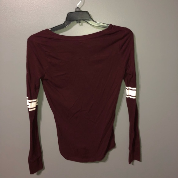 maroon long sleeve - Picture 2 of 2